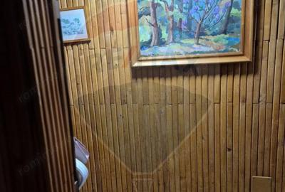 Apartament cu 4 camere în Central - 3