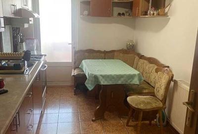 Apartament cu 3 camere decomandat în Central - 6
