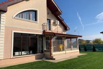 Casă cu 5 camere cu Teren 450 Mp în Central - 9