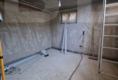 Casă cu 5 camere cu Teren 800 Mp în Central - 8