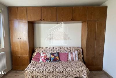 Apartament cu 2 camere semidecomandat în Micro 14 - 2