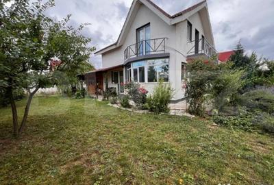 Casă cu 4 camere cu Teren 500 Mp în Central - 18