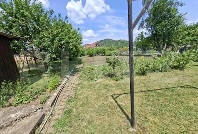 Casă cu 4 camere cu Teren 1138 Mp în Central - 6
