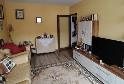 Apartament cu 3 camere decomandat în Păcurari - 4