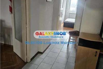 Apartament cu 3 camere decomandat în Micro 12 - 1