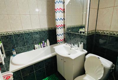 Apartament cu 3 camere decomandat în Central - 1