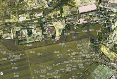 Teren de 2000 mp, în Zona Industrială - 3