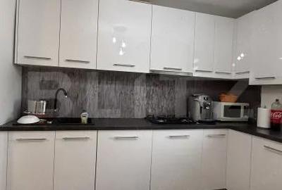 Apartament cu 2 camere decomandat în Criș - 5