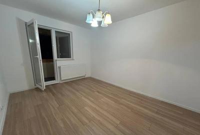 Apartament cu 2 camere decomandat în Florilor