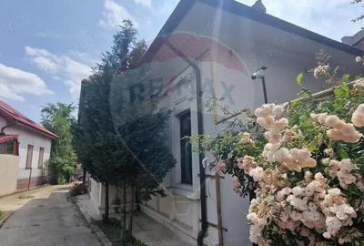 Corp cladire cu 3 camere de vanzare, str. Nicolae Titulescu - 2