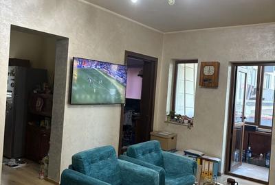Casă cu 4 camere în Ipotești - 7