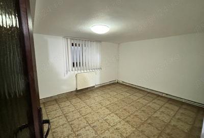 Casă cu 4 camere în Muncitoresc - 10