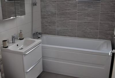 Apartament de inchiriat pe malul marii Mamaia Nord - 4