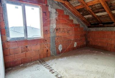 Casa individuala P+M, 146 mp utili, 397 mp teren - Sofronea - 13