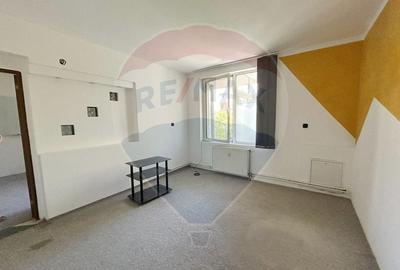Spatiu comercial de inchiriat!