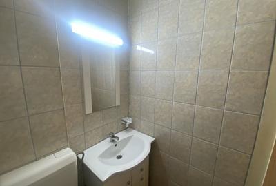 Apartament cu 3 camere decomandat, mobilat în Titan - 11