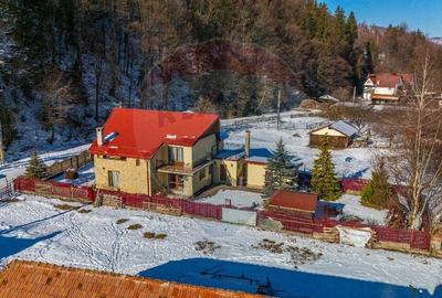 Vila de lux  cu 6 camere de vanzare /534 mp teren/Simon Bran - 1