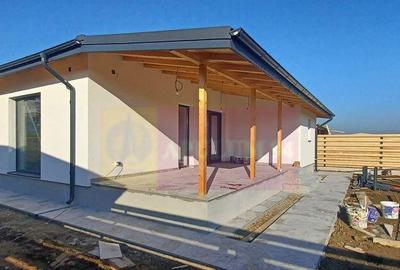 Casă cu 4 camere cu Teren 478 Mp în Săbăreni - 3