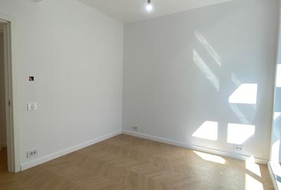 Apartament cu 3 camere decomandat, mobilat în Băneasa - 6