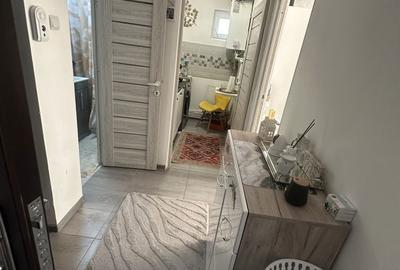 Apartament cu 2 camere decomandat în Micro 19 - 2