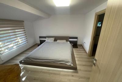 Casă cu 4 camere în Central - 2