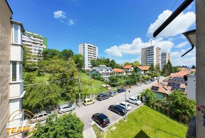 Apartament cu 3 camere decomandat, mobilat în Simeria