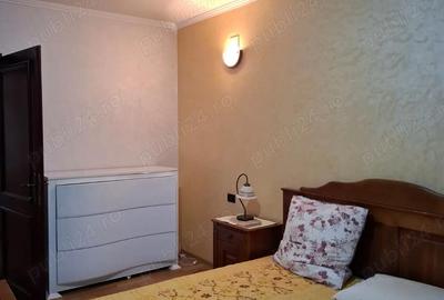 Casă cu 4 camere în Lipovei