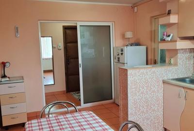 Apartament cu 3 camere decomandat în Central - 7