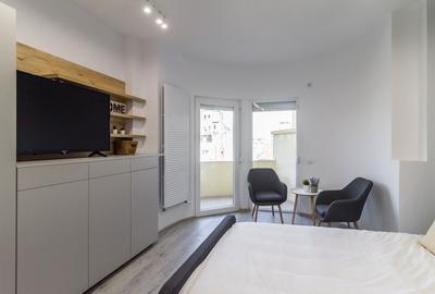 Garsonieră în P-ța Universității - 3