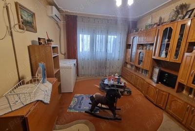 Apartament cu 2 camere decomandat în Alexandru cel Bun