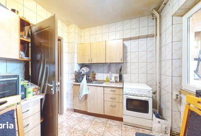 Apartament cu 3 camere decomandat în Grivița - 4