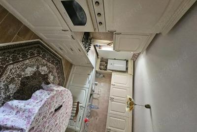 Casă cu 5 camere cu Teren 1060 Mp în Central - 3