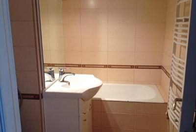 Apartament cu 4 camere semidecomandat în Central - 1