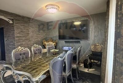 Casă cu 5 camere cu Teren 450 Mp în 1 Mai - 5