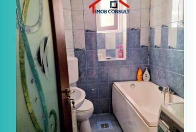 Apartament cu 2 camere decomandat în Periferie