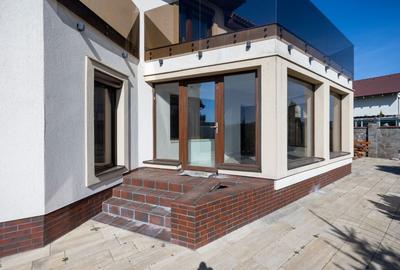 Casă individuală cu 6 camere cu Teren 979 Mp în Exterior Est - 53