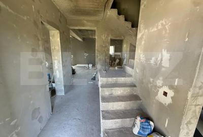 Casă cu 5 camere cu Teren 389 Mp în Central - 12