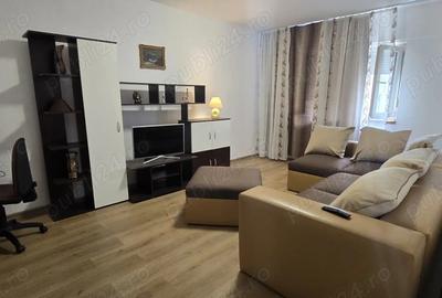 Inchiriez Apartament 2 camere - 3