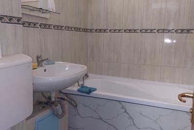 Apartament decomandat în Drumul Taberei