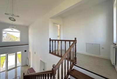 Vânzare casă 5 camere nouă elegantă și spațioasă în Hărman - 30