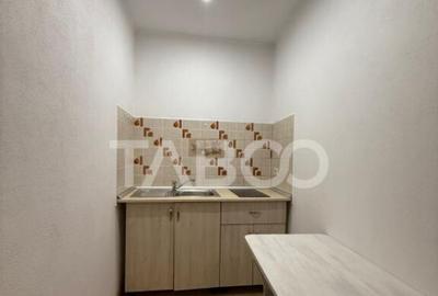 Garsonieră decomandată, mobilată în Central - 2