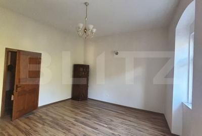 Spațiu comercial, de 30 mp, în Central - 2
