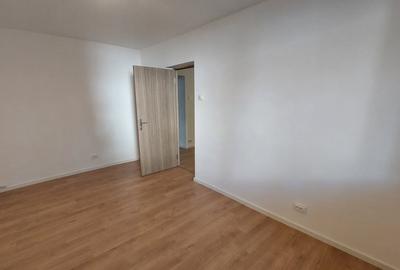Apartament 3 camere semidecomandat, parter, Rovine zona Facultatea de Drept - 3