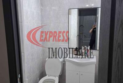 Titan, Jean Steriadi, Auchan Titan - 3