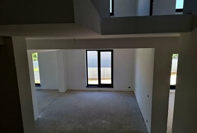 Casă / vilă Mărăcineni / Argeș , finisaje moderne ! - 8