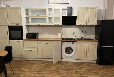 Apartament cu 2 camere decomandat în Central - 4