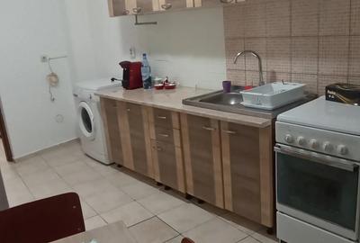 Inchiriez GARSONIERA spatioasa, decomandata pe termen lung. - 1