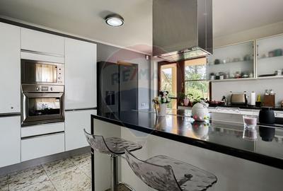 Casă cu 7 camere cu Piscina în Est - 23