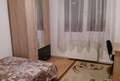 Camera de inchiriat/apartament cu 3 camere Grivitei - 12