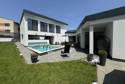 Casa Individuala De Inchiriat, Piscina, 225mp, Zona Teilor